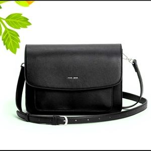 NWT Vegan PIXIE MOOD Zoe Crossbody Black Purse